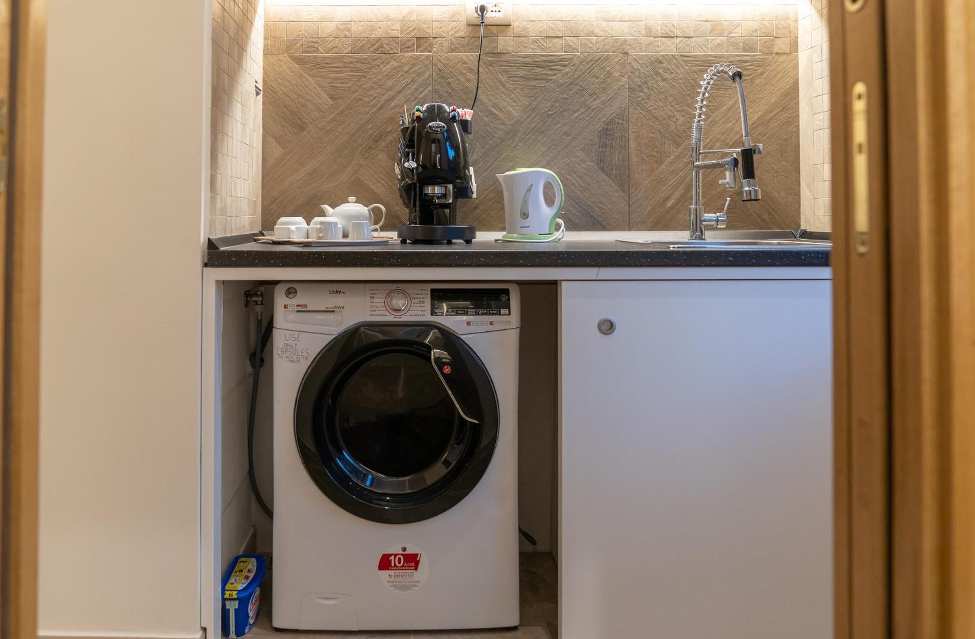 Insula Lubrensis Flat Apartment มัสซาลูเบรนเซ ภายนอก รูปภาพ