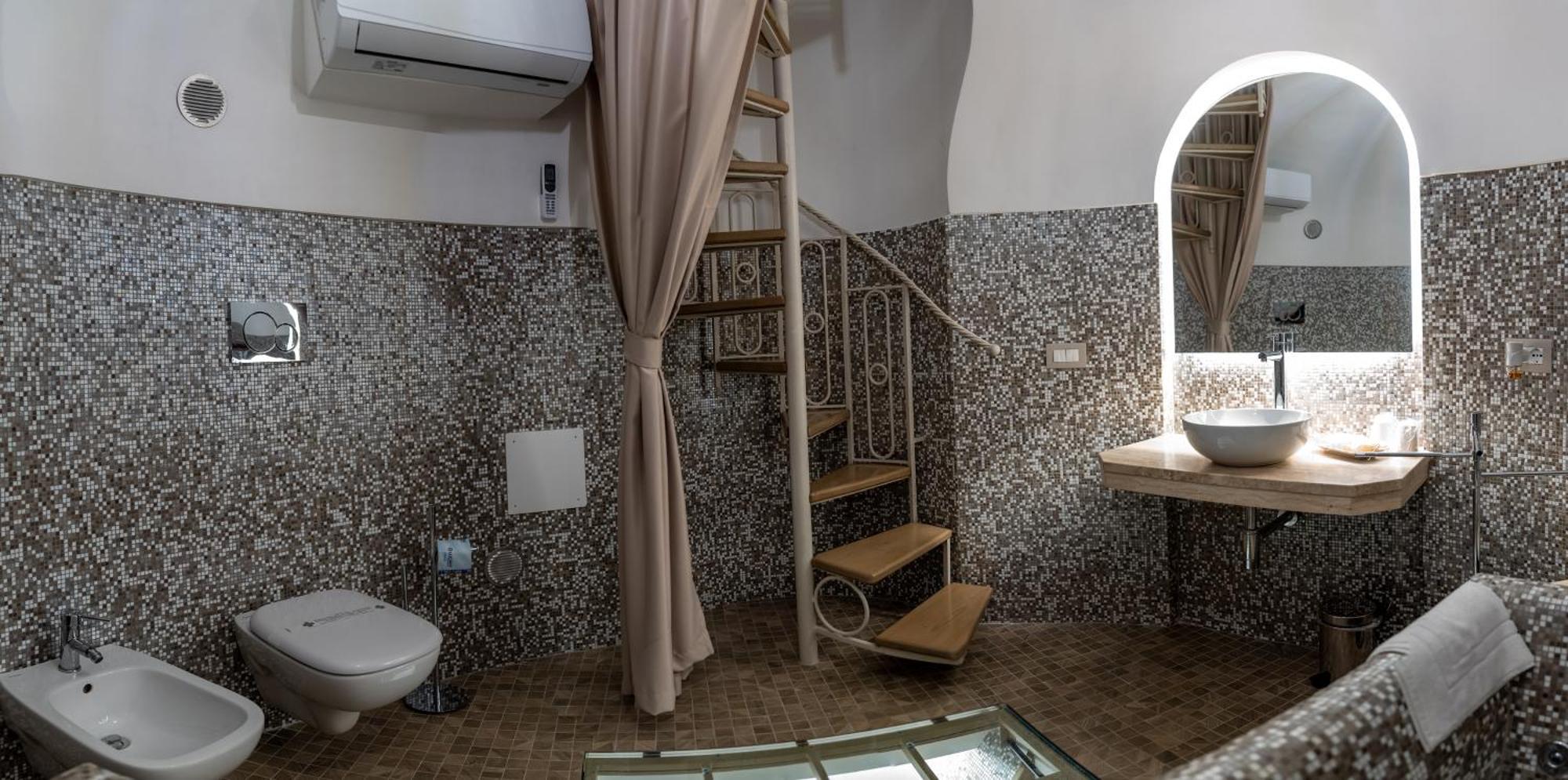 Insula Lubrensis Flat Apartment มัสซาลูเบรนเซ ภายนอก รูปภาพ
