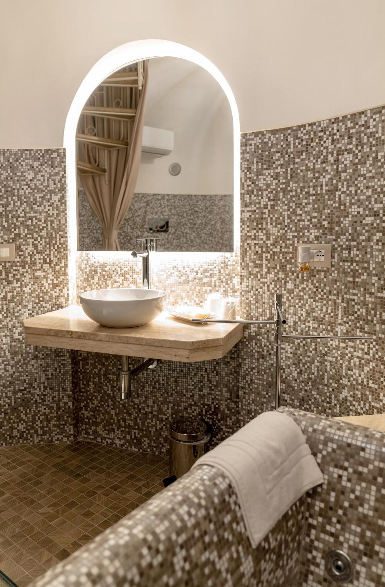 Insula Lubrensis Flat Apartment มัสซาลูเบรนเซ ภายนอก รูปภาพ